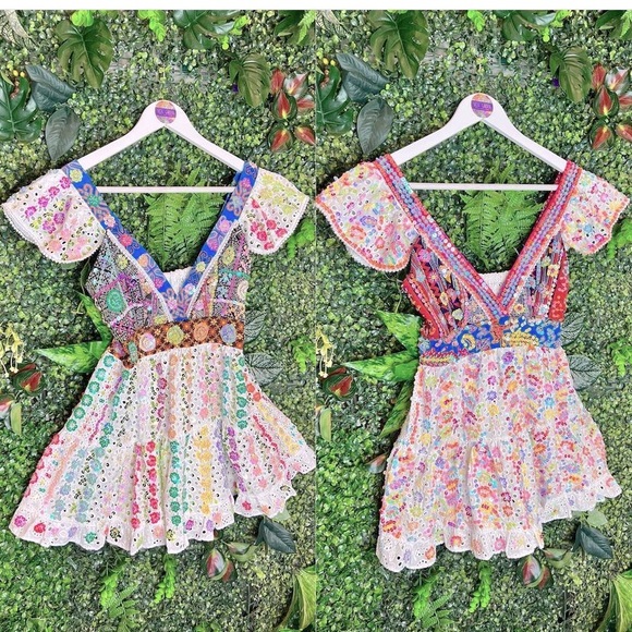 Secret Garden Gypsy Soul White Broderie Anglaise Tops - Picture 1 of 5